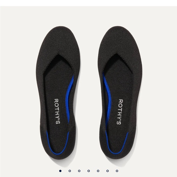 rothys - Picture 1 of 5